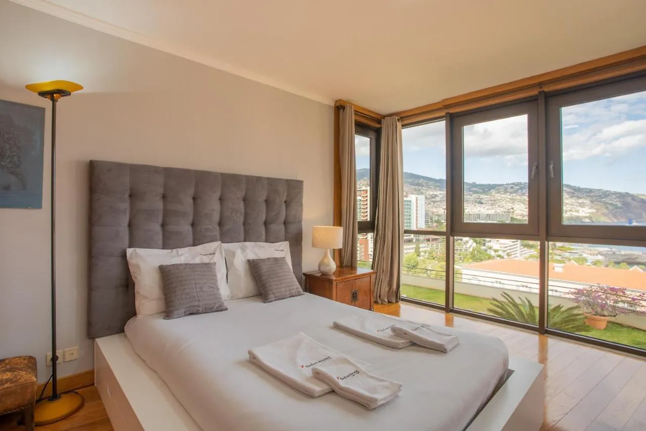 Flh Funchal Amazing Sea View Apartment With Pool